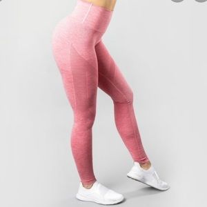 Alphalete Aero Leggings in Rose